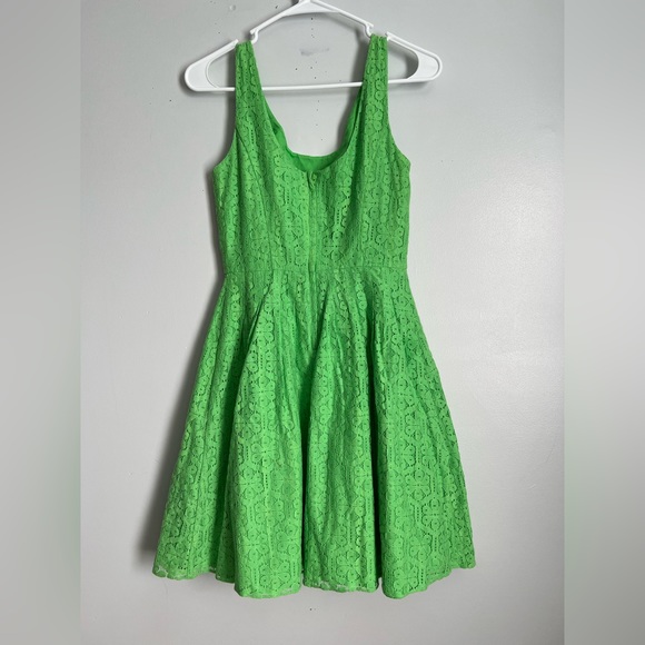 Lilly Pulitzer sleeveless Green Daisy Lane size 0 - Picture 8 of 8